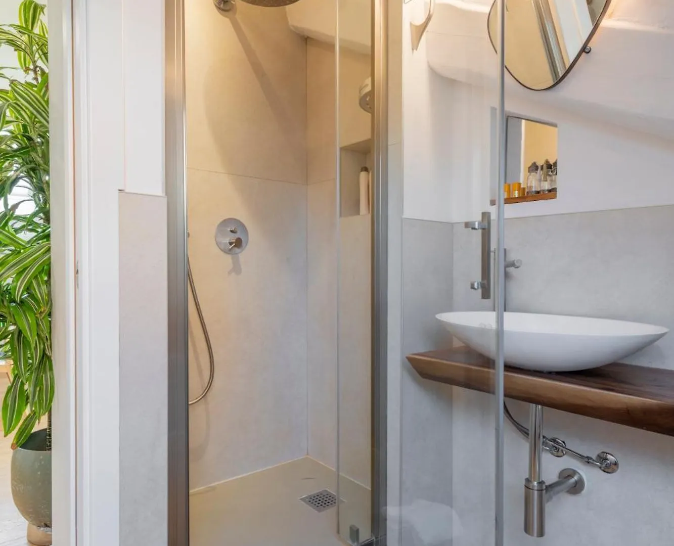 Appartamento Bright Penthouse Attic In The Heart Of Milano
